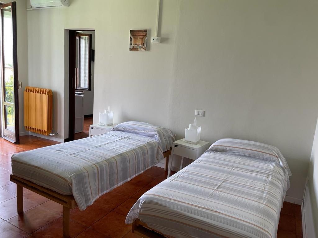 Agriturismo Corte Manzoglio Gazzuolo エクステリア 写真